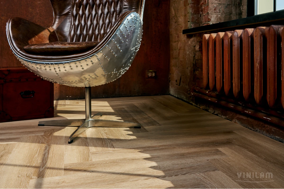 Виниловый ламинат VINILAM (ВИНИЛАМ) Коллекция PARQUET HERRINGBONE GLUE Дизайн GD11166  Паркет Классический (762*152.4*2.5 мм)
