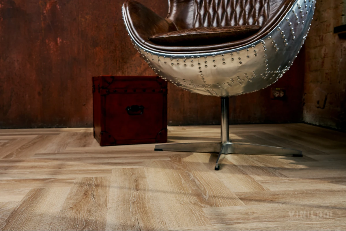 Виниловый ламинат VINILAM (ВИНИЛАМ) Коллекция PARQUET HERRINGBONE GLUE Дизайн GD11166  Паркет Классический (762*152.4*2.5 мм)