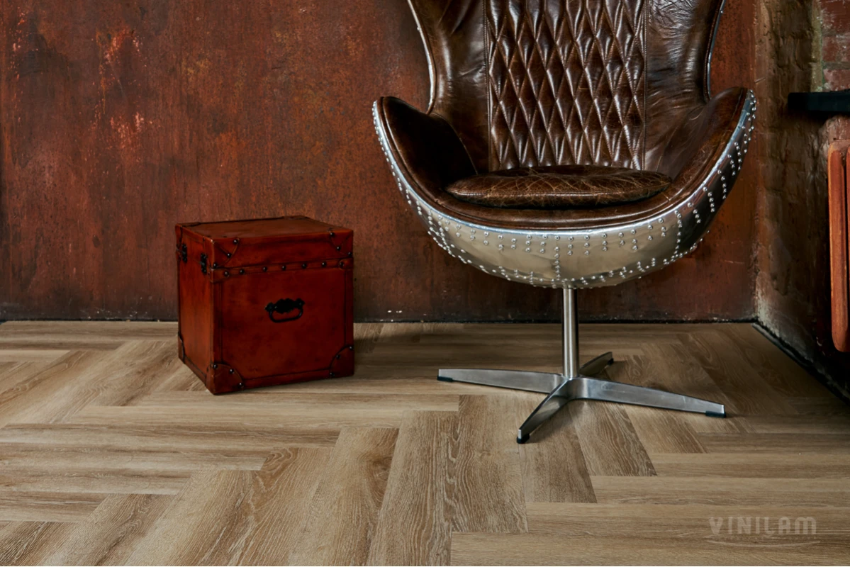 Виниловый ламинат VINILAM (ВИНИЛАМ) Коллекция PARQUET HERRINGBONE GLUE Дизайн GD11166  Паркет Классический (762*152.4*2.5 мм)