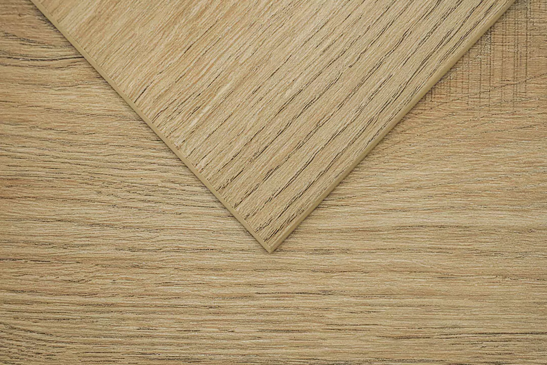 Виниловая плитка DREAM FLOOR (Дрим Флор) Коллекция SEQUOIA LVT Дизайн SQ 019 (590х118х2.5 мм)