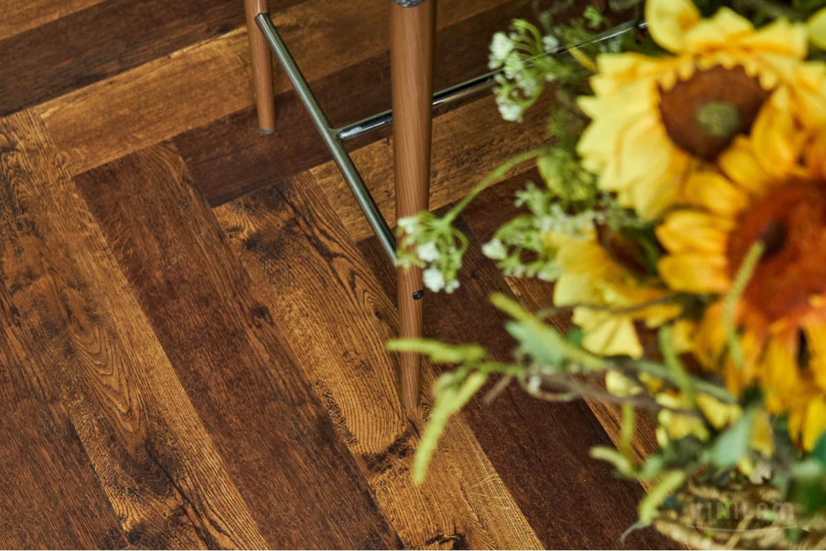 Виниловый ламинат VINILAM (ВИНИЛАМ) Коллекция PARQUET HERRINGBONE GLUE Дизайн GD11155 Паркет Парижский (762*152.4*2.5 мм)