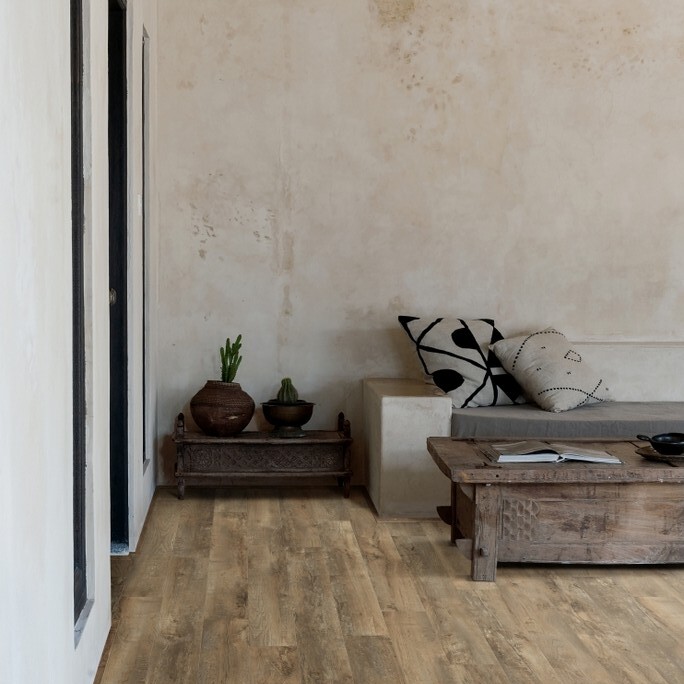 Виниловый ламинат IVC Moduleo Коллекция ROOTS 0.55 EIR Дизайн COUNTRY OAK 54852 Q (1320*196*2.5 мм)