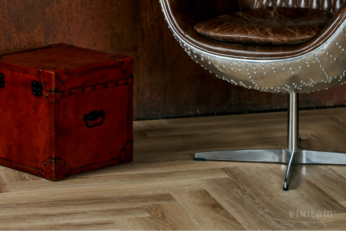 Виниловый ламинат VINILAM (ВИНИЛАМ) Коллекция PARQUET HERRINGBONE GLUE Дизайн GD11166  Паркет Классический (762*152.4*2.5 мм)