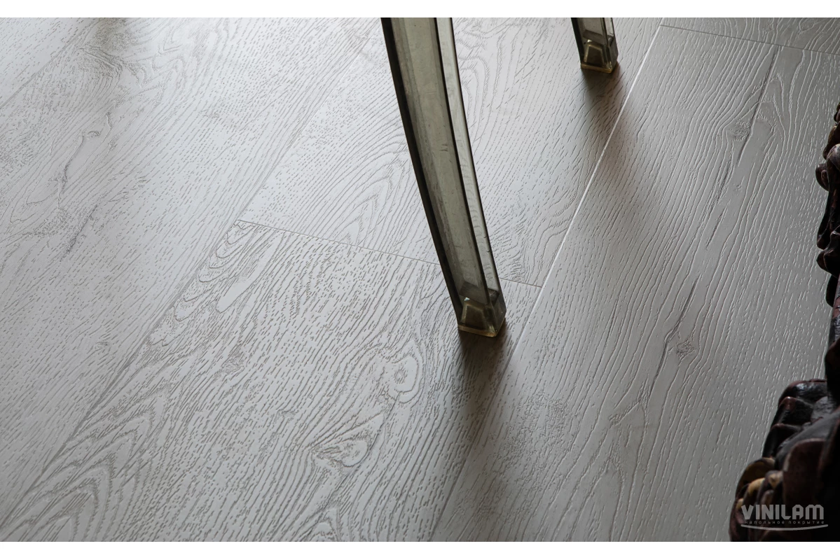 Виниловый ламинат VINILAM (ВИНИЛАМ) Коллекция Glue Luxury Дизайн 33202 Дуб Аликанте (1227*232*2,5 мм)