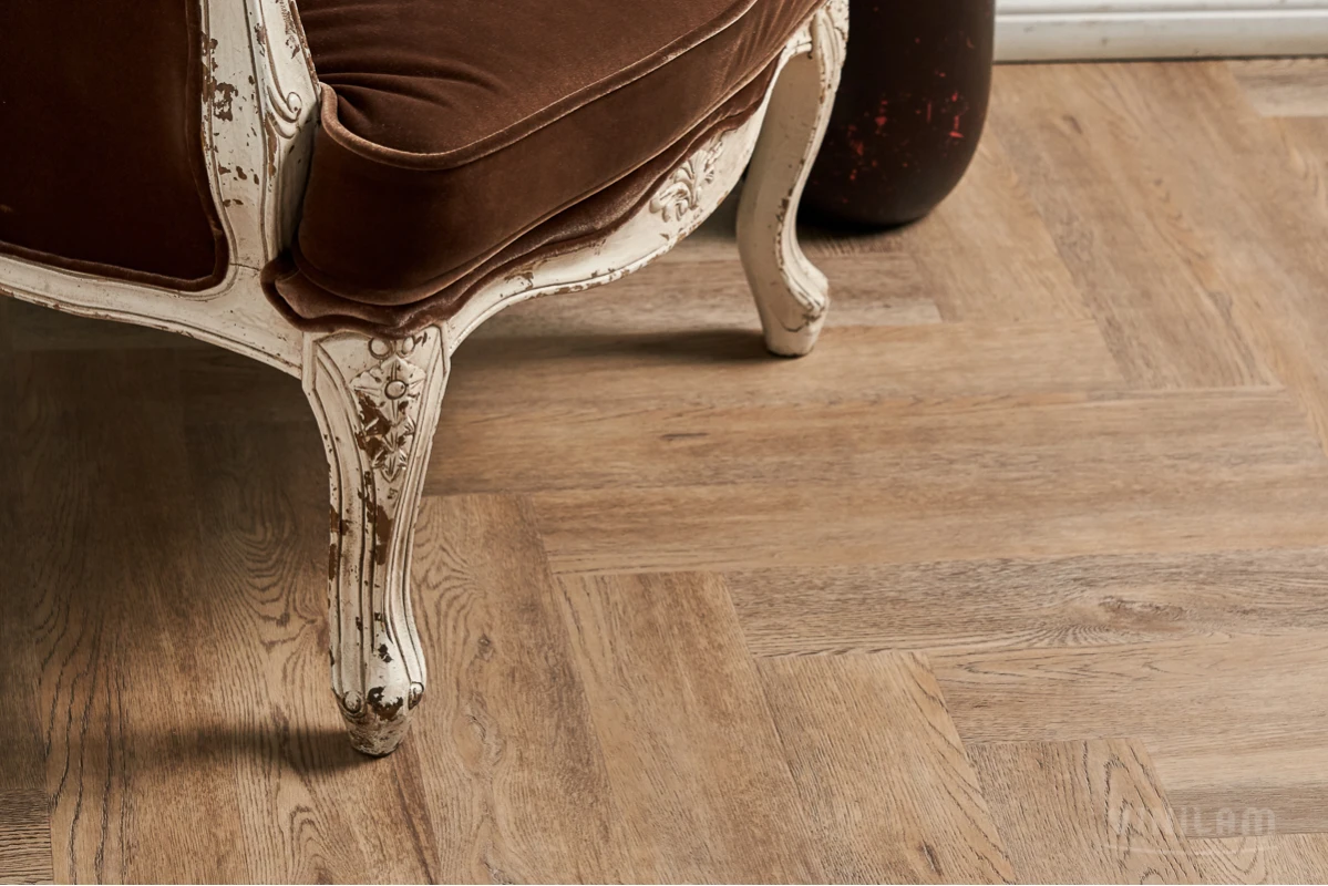 Виниловый ламинат VINILAM (ВИНИЛАМ) Коллекция PARQUET HERRINGBONE GLUE Дизайн GD11133 Паркет Северный (762*152.4*2.5 мм)