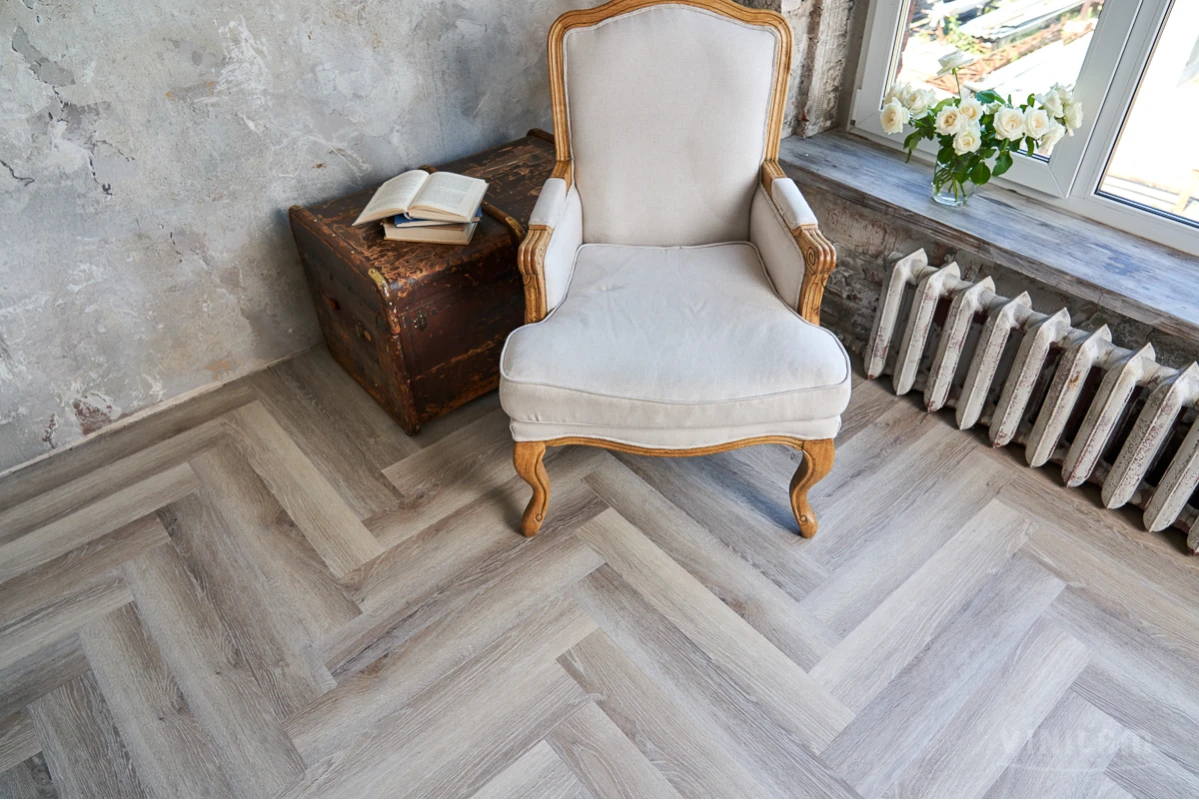 Виниловый ламинат VINILAM (ВИНИЛАМ) Коллекция PARQUET HERRINGBONE GLUE Дизайн GD11122 Паркет Эрмитаж (762*152.4*2.5 мм)