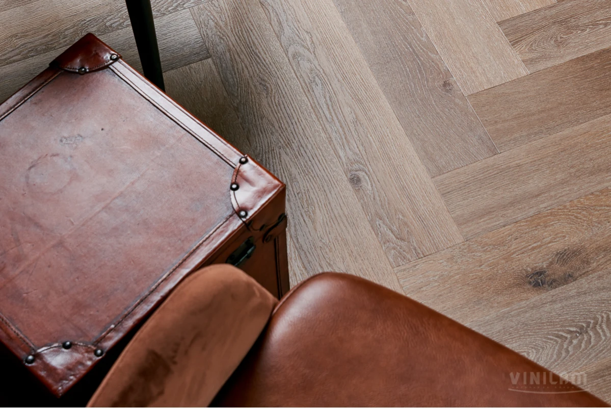 Виниловый ламинат VINILAM (ВИНИЛАМ) Коллекция PARQUET HERRINGBONE GLUE Дизайн GD11199 Паркет Венецианский (762*152.4*2.5 мм)
