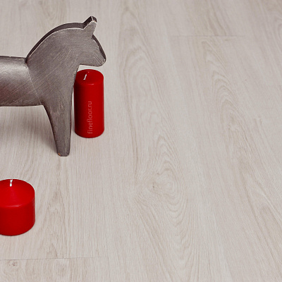 Виниловый ламинат FINEFLOOR (ФАЙН ФЛОР) Коллекция LIGHT Дизайн FF-1325 Дуб Безье (1314x190x3.6 мм)